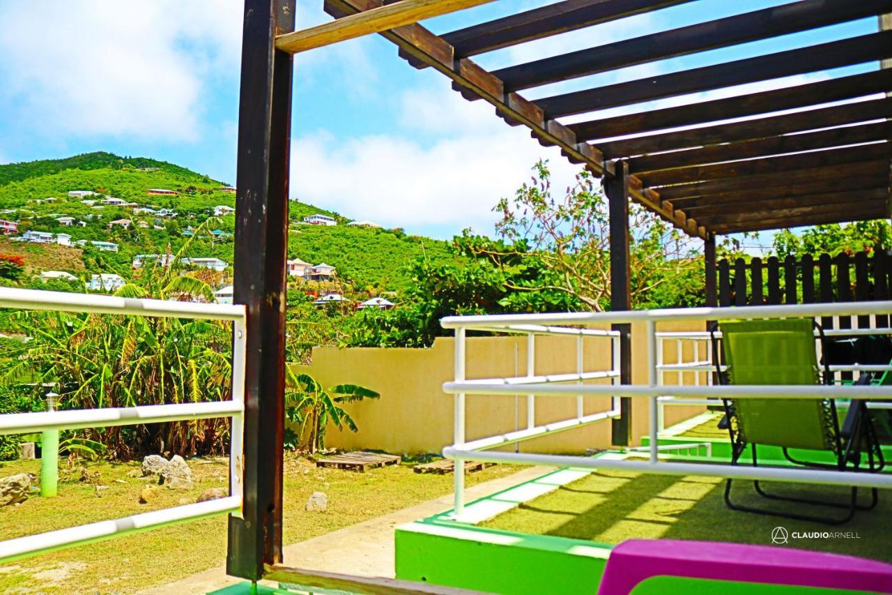 Over The Hill Residence La Savane Exterior photo